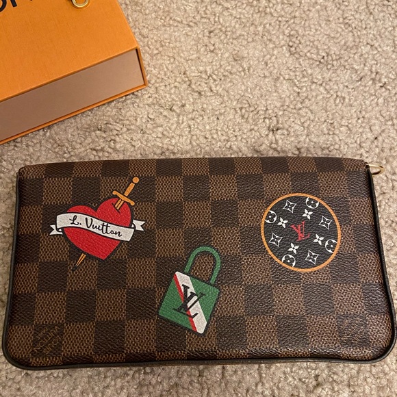 COPY - Louis Vuitton Damier Ebene Canvas Pochette… - Picture 2 of 8